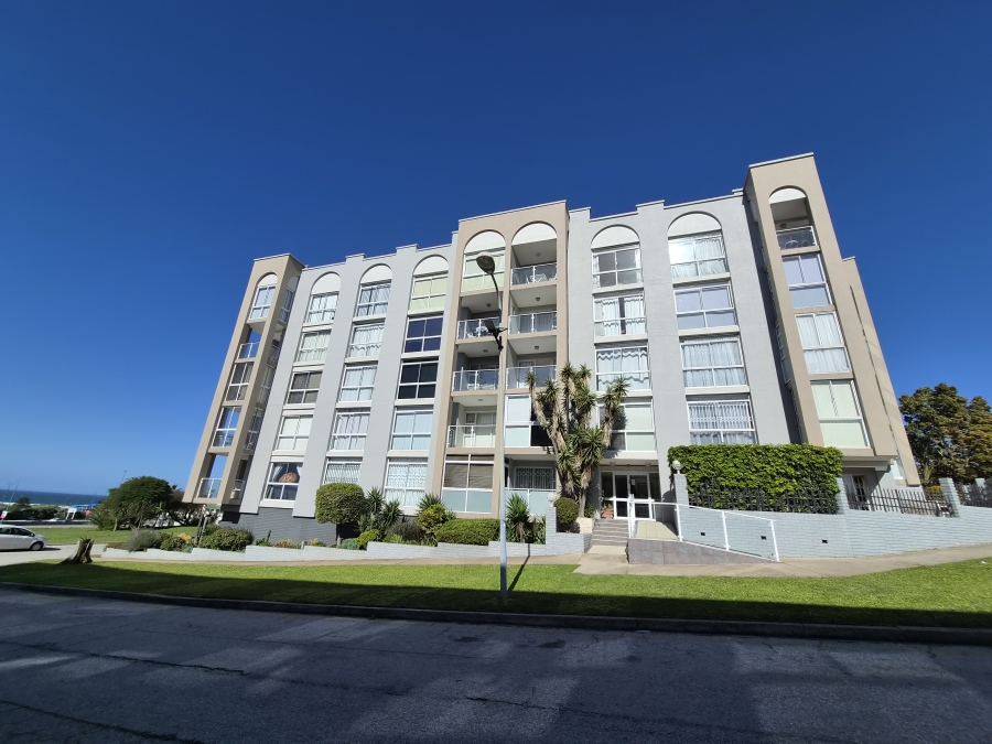 1 Bedroom Property for Sale in Humewood Eastern Cape